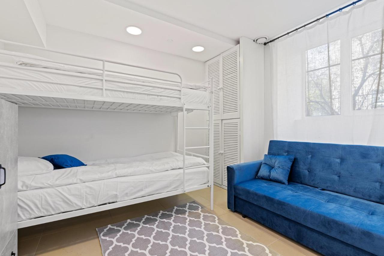 Sirena Apartment - Self Check-In And Free Parking Tallinn Bagian luar foto