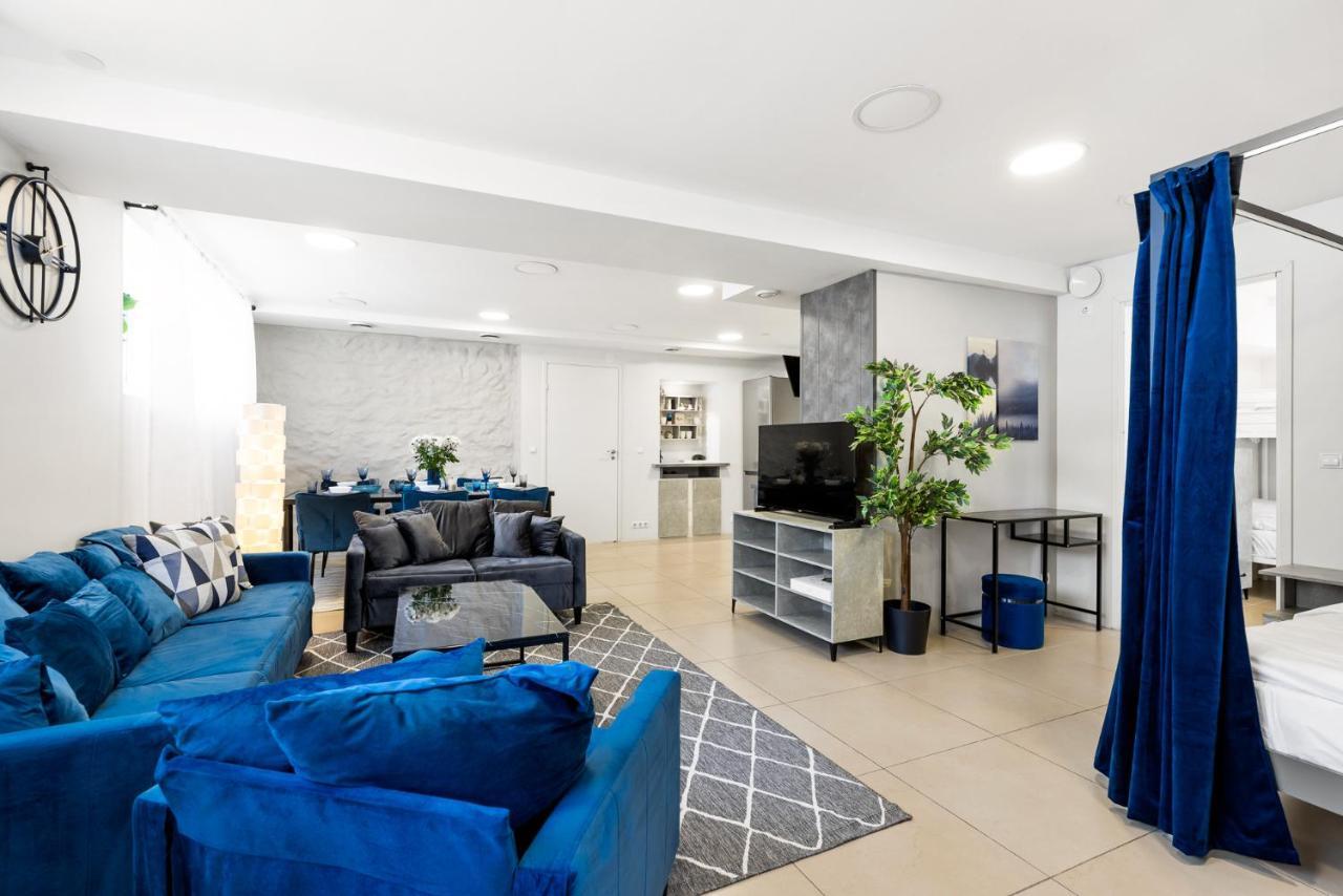 Sirena Apartment - Self Check-In And Free Parking Tallinn Bagian luar foto